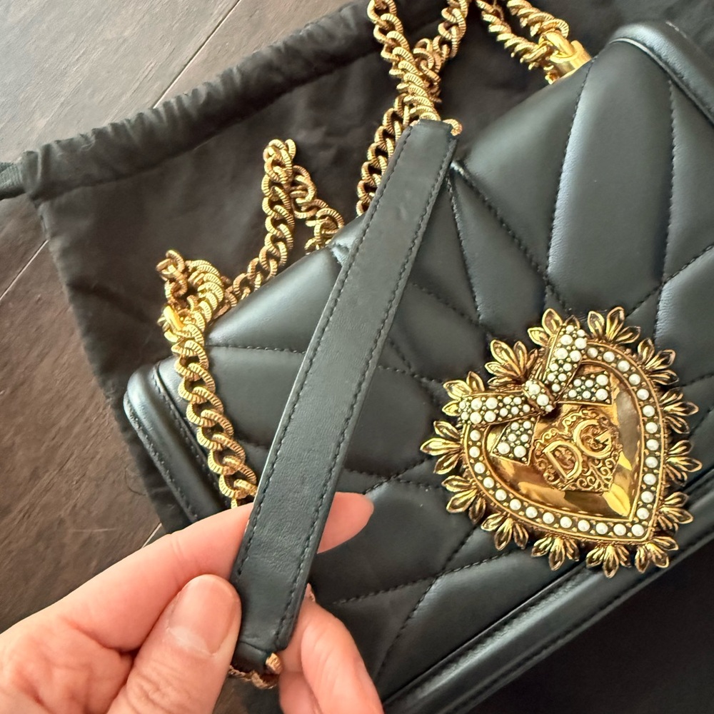 Dolce & Gabbana Medium Devotion Bag - Picture 9 of 9